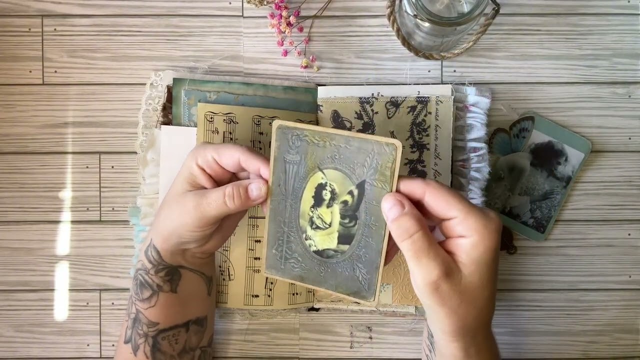 French Le Papillion Junk Journal Flip Through! Amnity Bloom digitals.