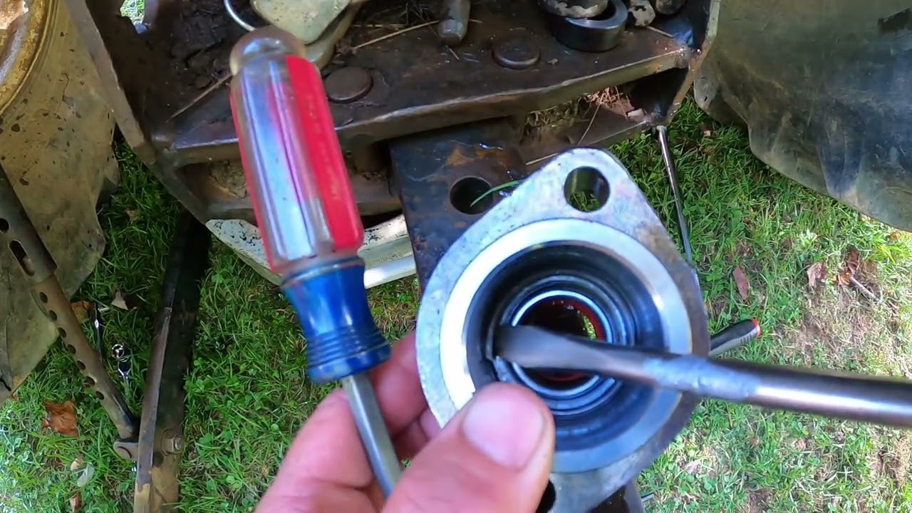 TN 70 New Holland Lift Arm Seal Repair Revisited