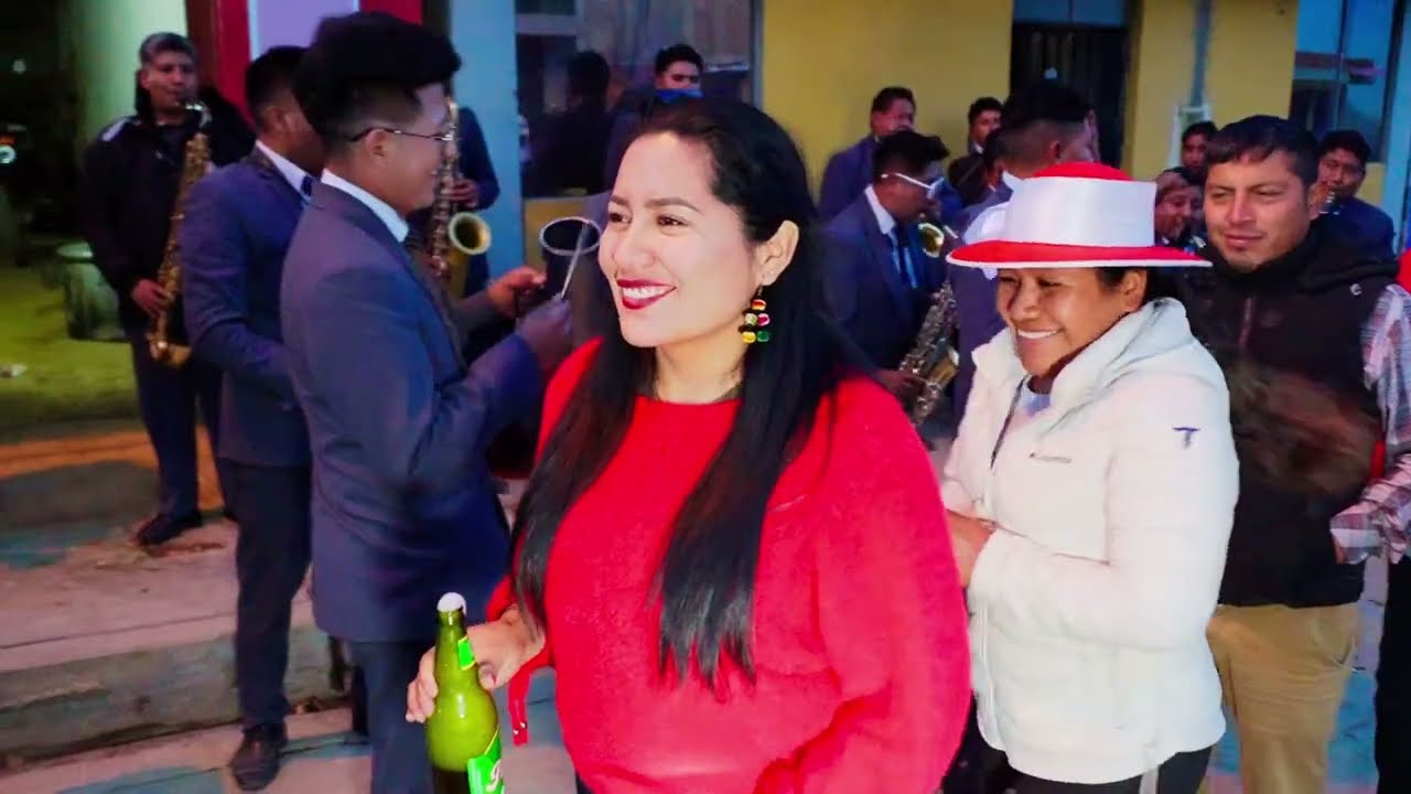 FIESTA EN HONOR A ERQE NIÑO DE HUARIBAMBA 3 ENERO CUMPLIMIENTO DE CAPORALES PARTE 4
