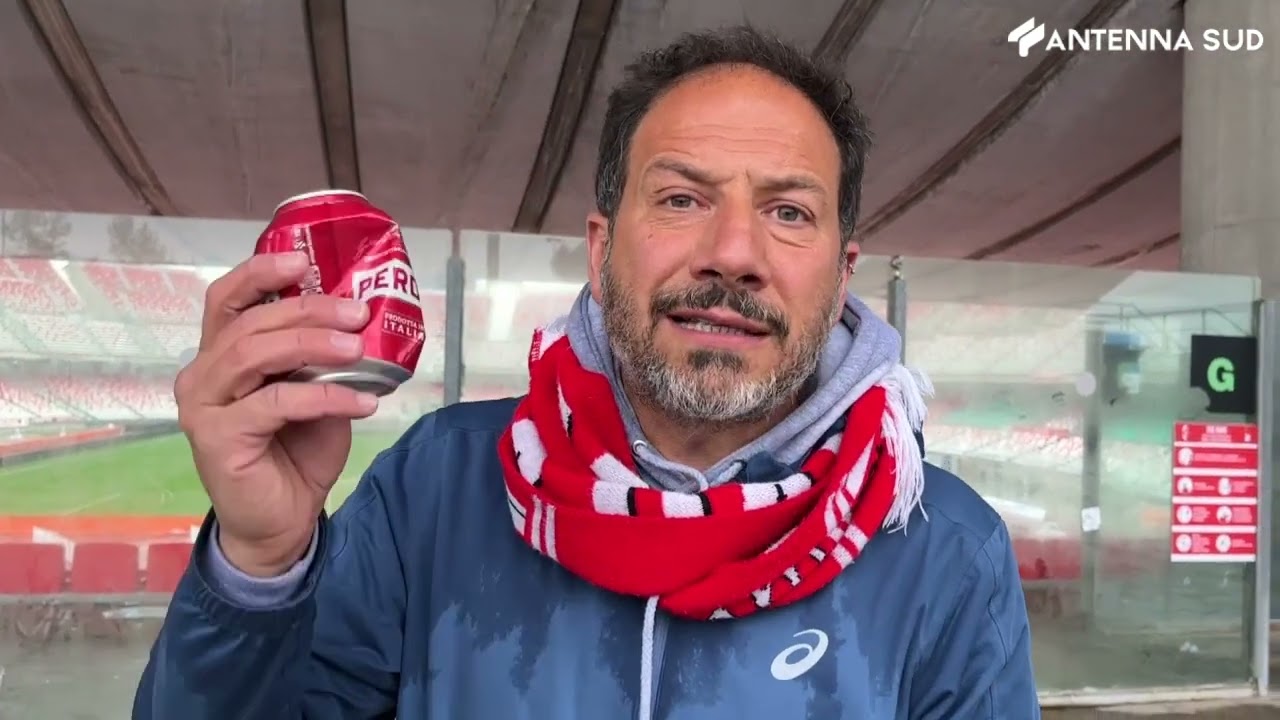 2 maggio 2023 Bari, la curva nord ripulisce il San Nicola