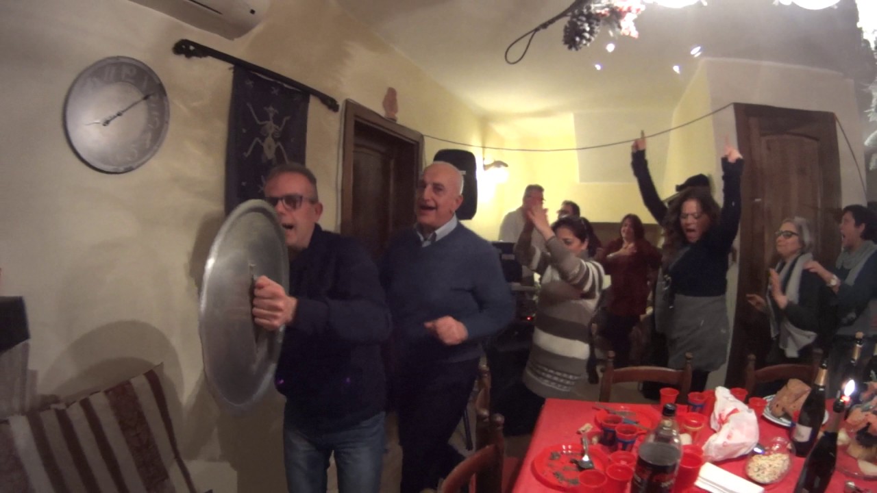 Tutti in vettura, parte il trenino... capodanno 2016/2017 ( roma )
