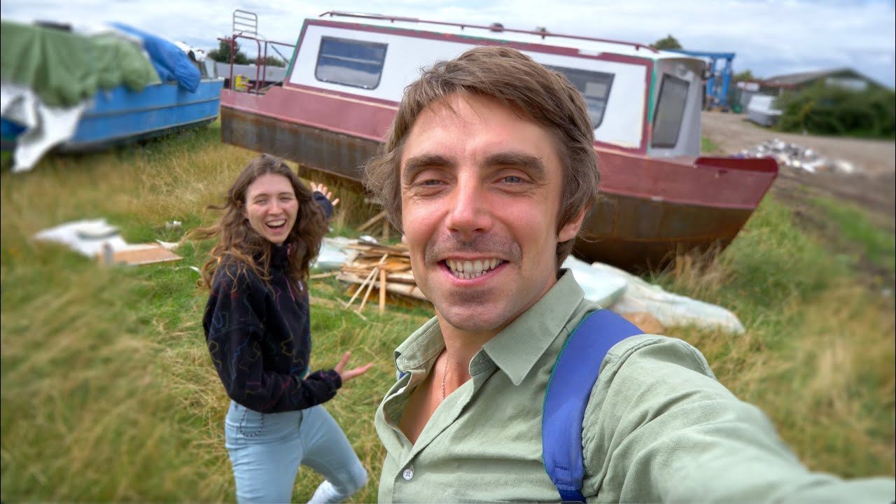We've Bought ANOTHER Narrowboat!! | First Look At Our New TINY NARROWBOAT! | EP63