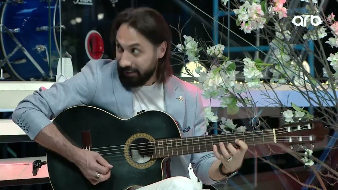 Həmin Zaur | İntizar Məmmədzadədən gitara ifası | Ruhani