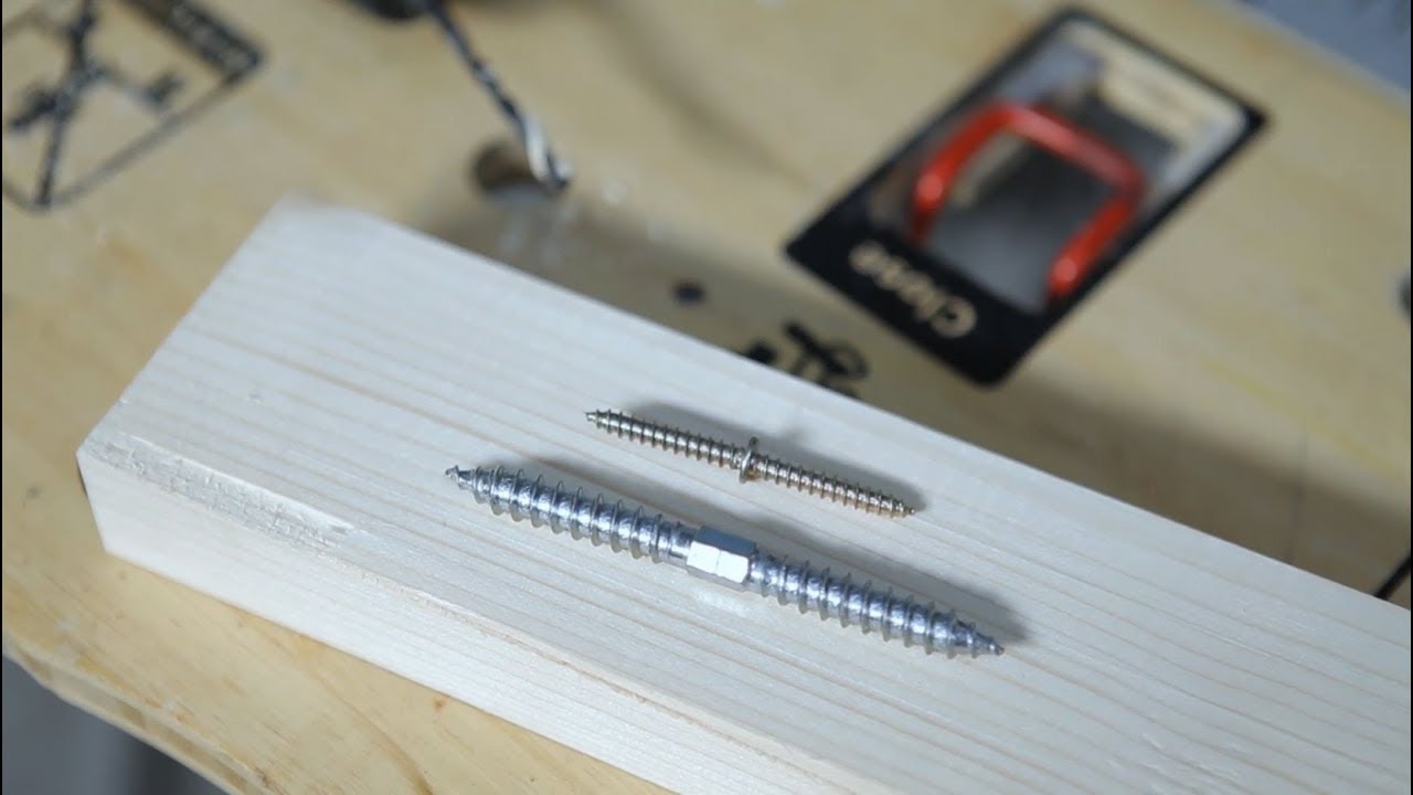 Tornillo de doble rosca - Bricoman&iacute;a