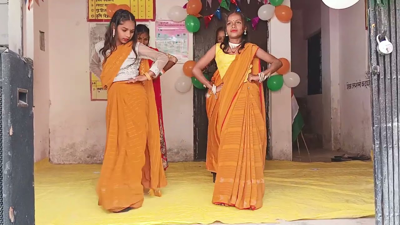 बड़ा निक लागे अपने देशवा के माटी (Bada Nik Lage Apane Deshwa Ke Mati) 
