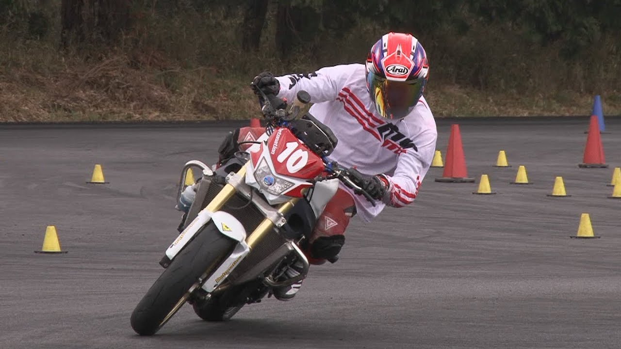 2019 3 31 Dunlop Moto Gymkhana Ohkoshi 選手 GSX-R750 h 1
