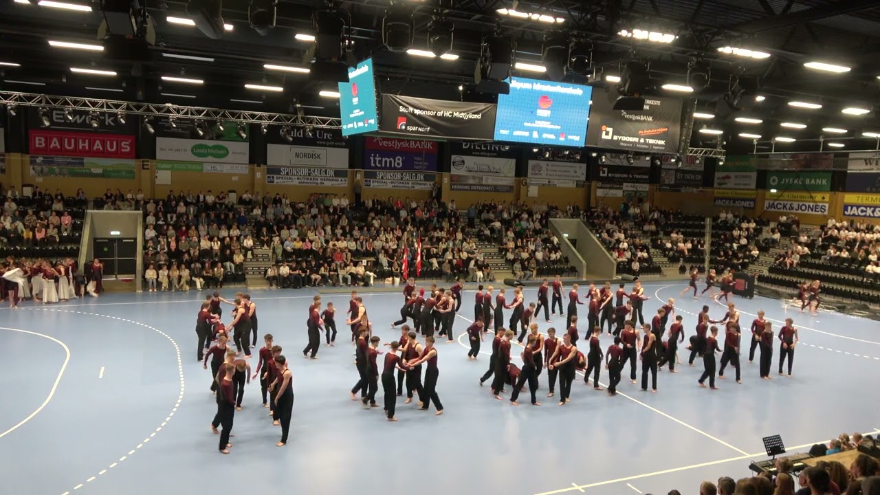Skyum til Gymnastikfest