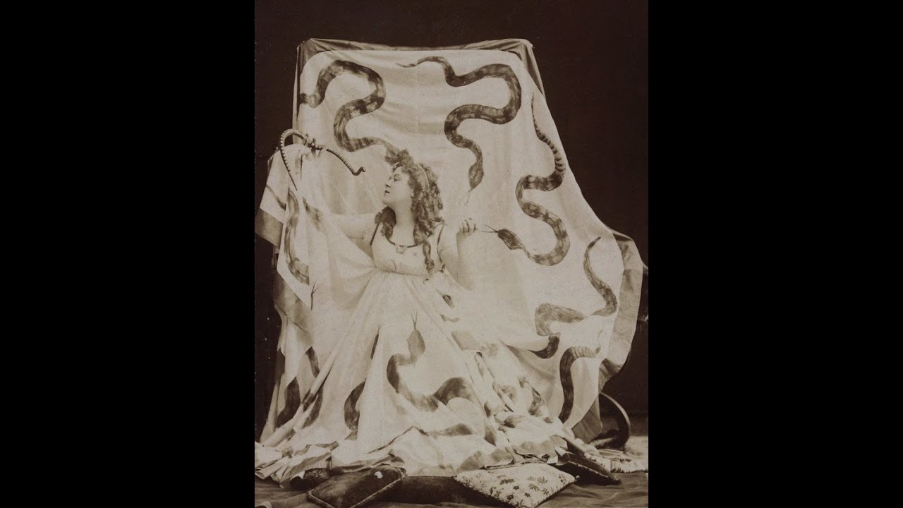 Videoaula 01 - Sobre Loïe Fuller