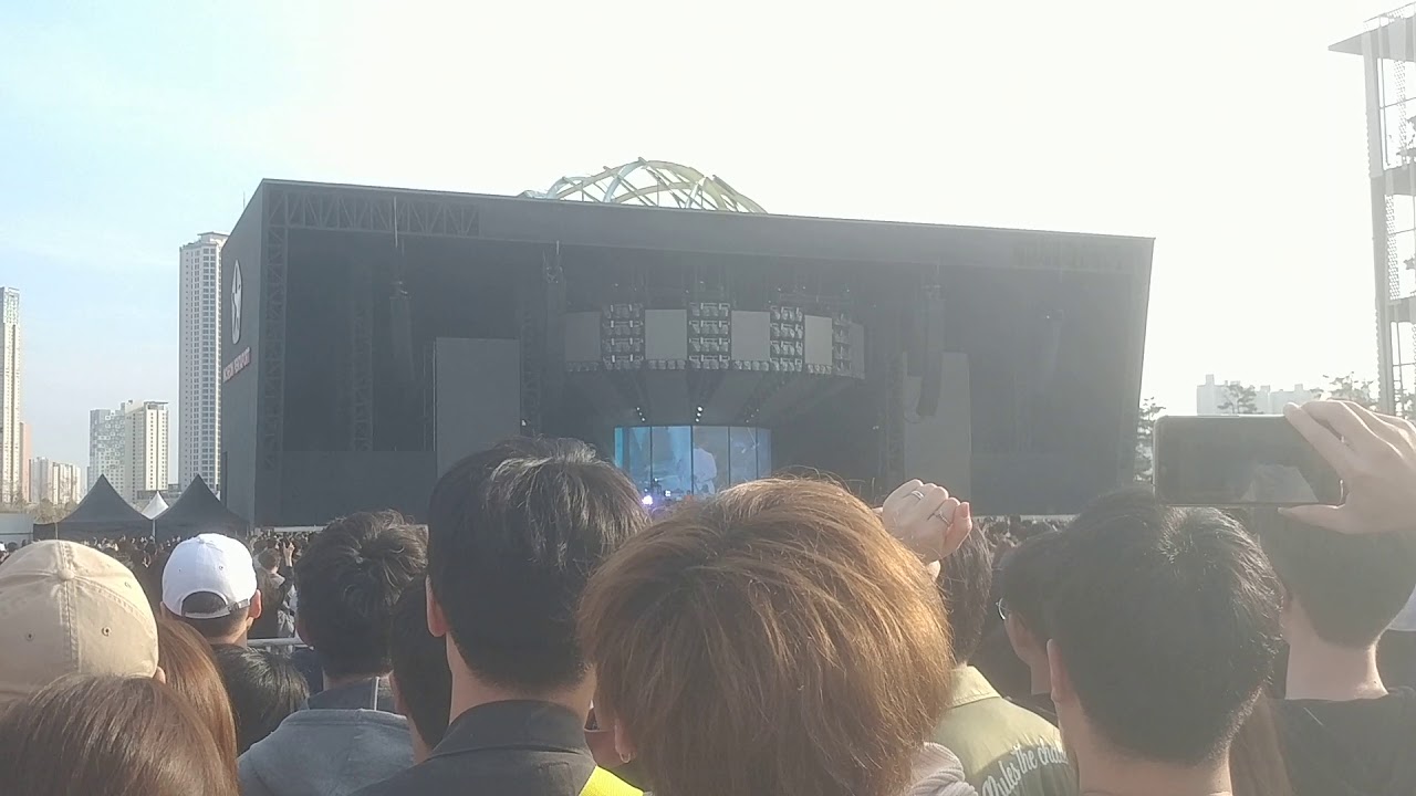 20190421 Ed Sheeren World Tour in S.Korea_ONE OK ROCK - The Beginning + Mighty Long Fall (LIVE)