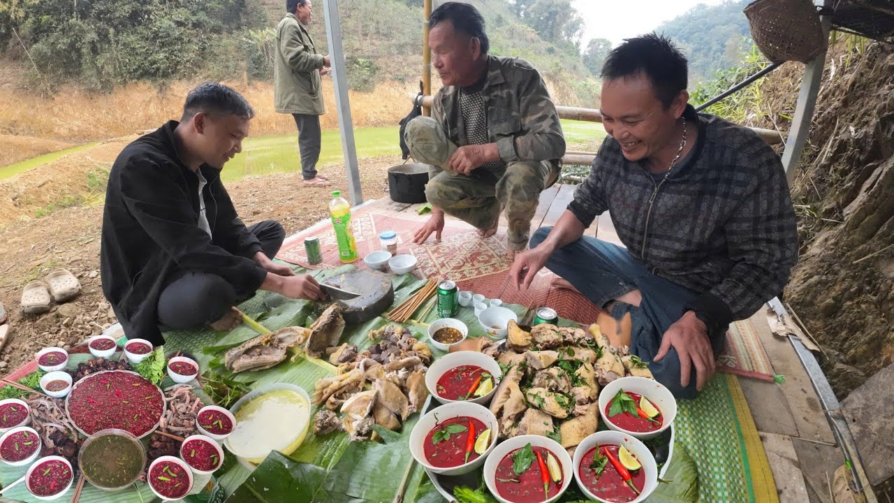M&oacute;n ngon tr&ecirc;n hủm c&ugrave;ng ch&uacute; Anh | Nhịp Sống T&acirc;y Bắc