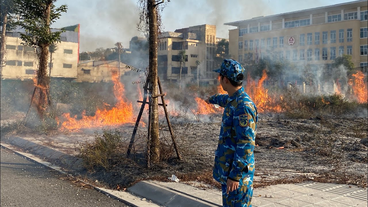 I was SHOCKED to see a Huge Fire while CLEANING this massive Sidewalk