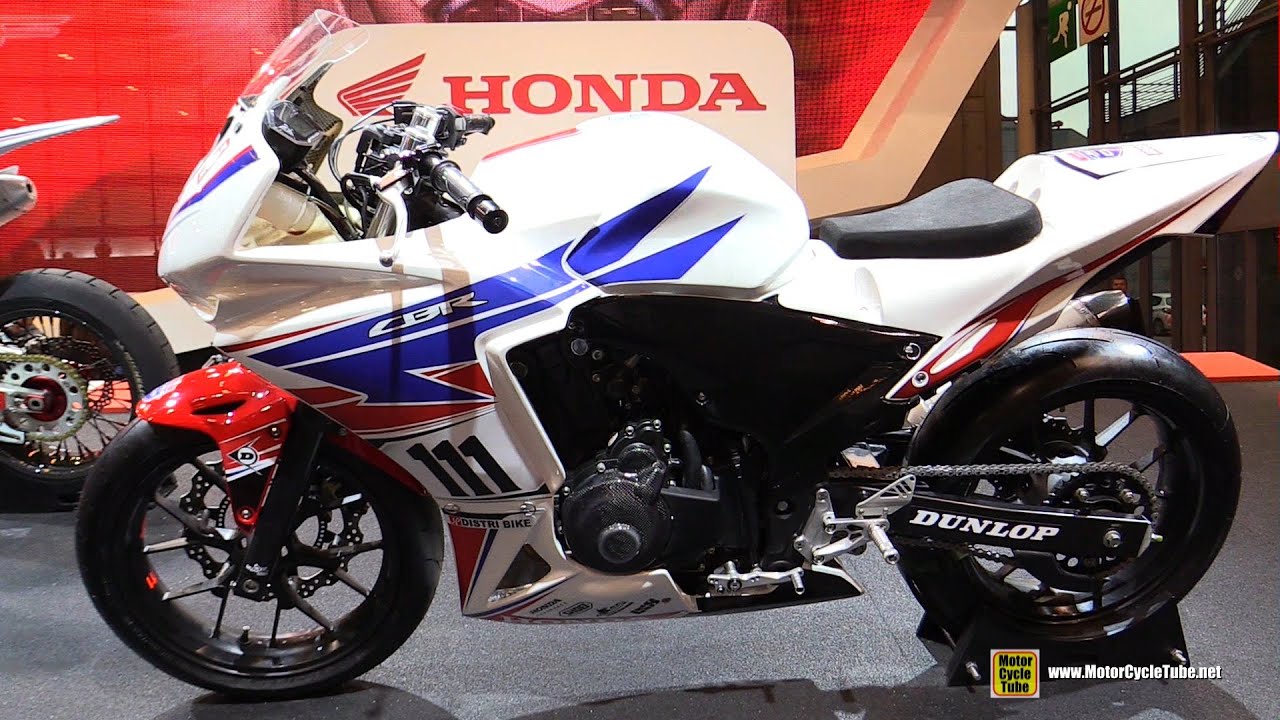 2016 Honda CBR500R Cup FSBK Racing Bike - Walkaround - 2015 Salon Moto Paris