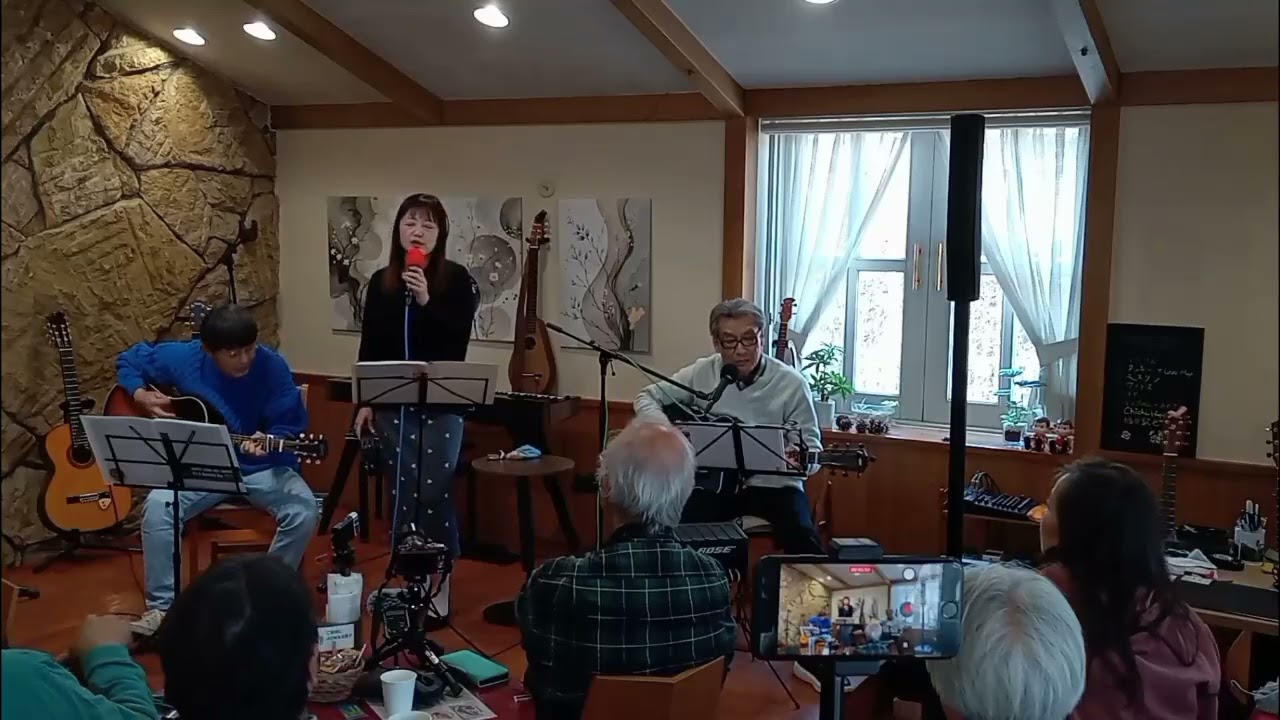 While My Guitar Gently Weeps 2026年１月10日RoasWood Tucky + Love May