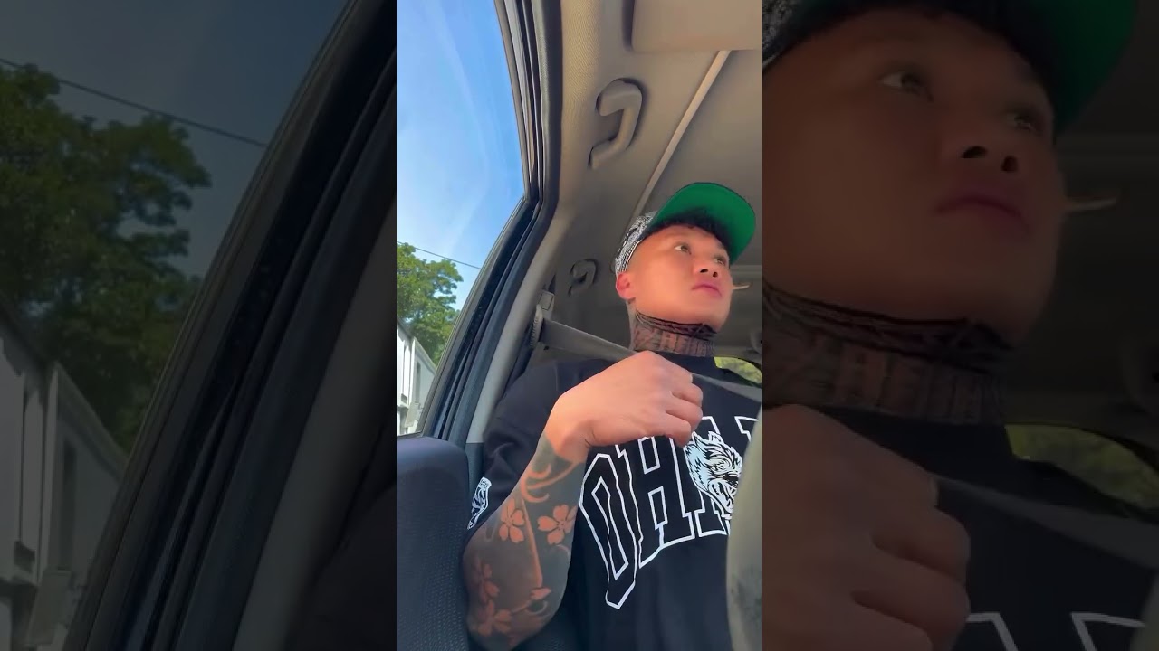 &bull; vidalohafit It&rsquo;ll be fun they said 🤣 . . . #necktattoo #skit #newtattoo #tribaltattoo