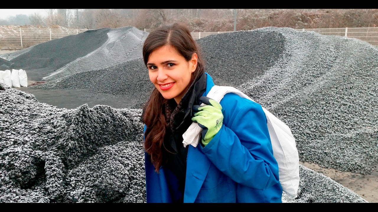 Das Ruhrgebiet und seine Kohle - Donya beim Kohlenhändler in Essen | WDR