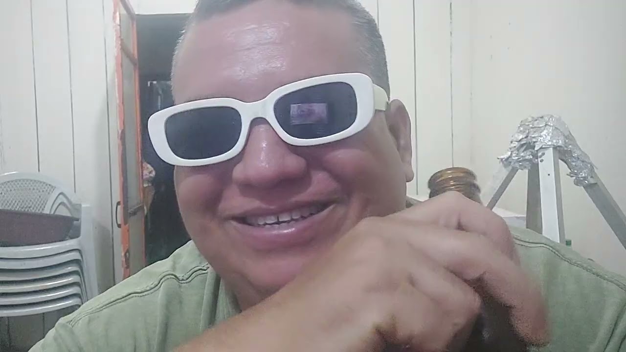 Tuvo que la mamá llamar para que no le agan más videos 🙄 