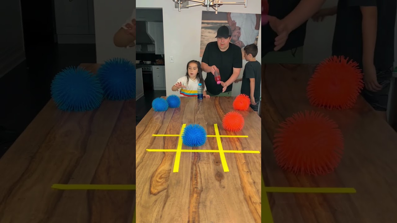 Bottle Flip vs Cap Flip Tic Tac Toe! ❌⭕ 