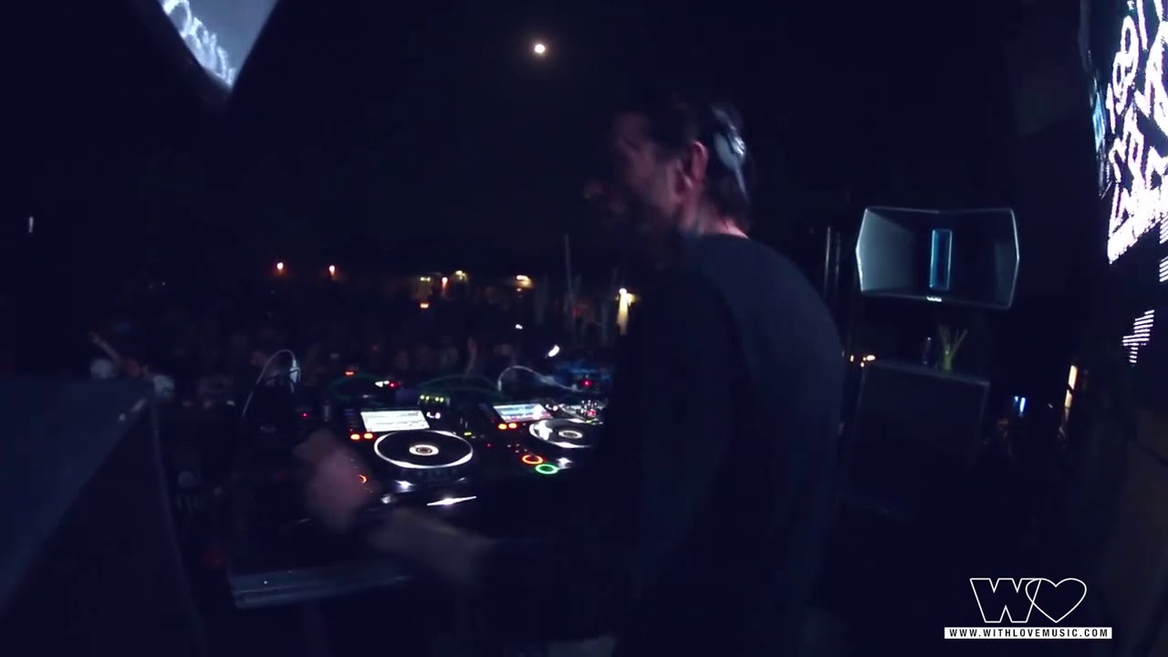 LIVE DOCUMENTARY #4: OSCAR MULERO