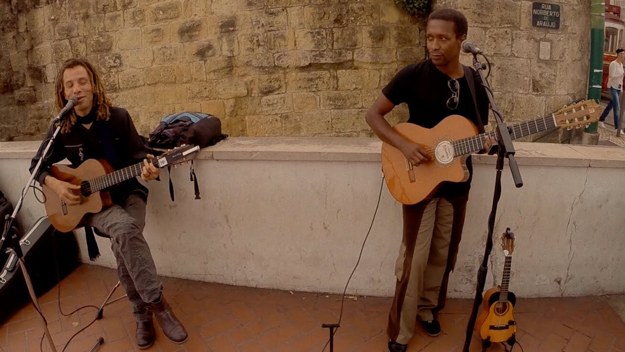 Lisbon Music Street Performers Mistiçu ~ No Me Calles (Salsa)