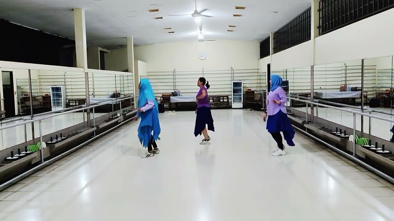 Sad Salsa - line dance,  Chor. Yeon ju Jung (KOR)