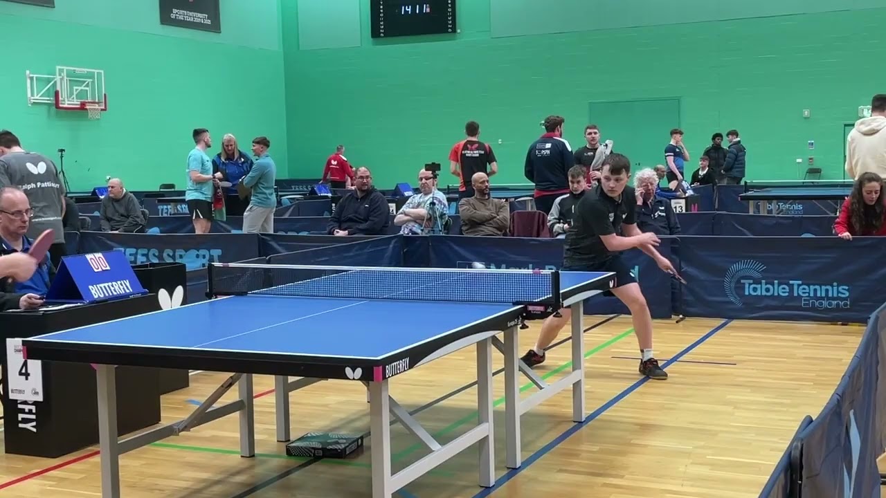Who has qualified for the 2023 Mark Bates Ltd Senior Nationals - men's singles