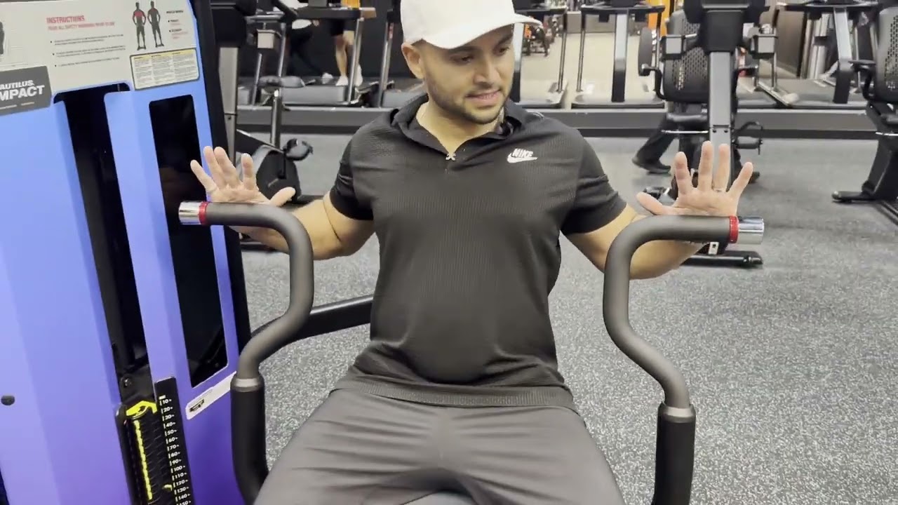 how to use the nautilus impact chest press machine