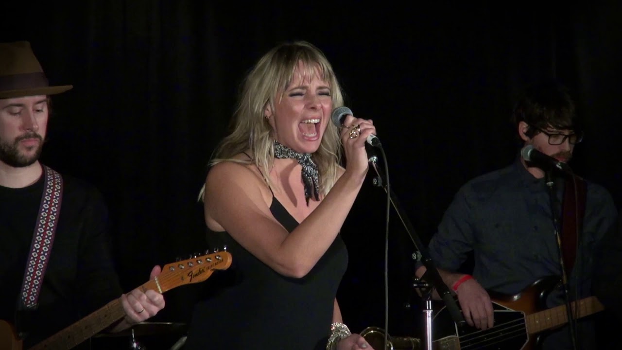 Miss Emily - Sometimes It's Better to Lose - Live Marriott Courtyard 2019