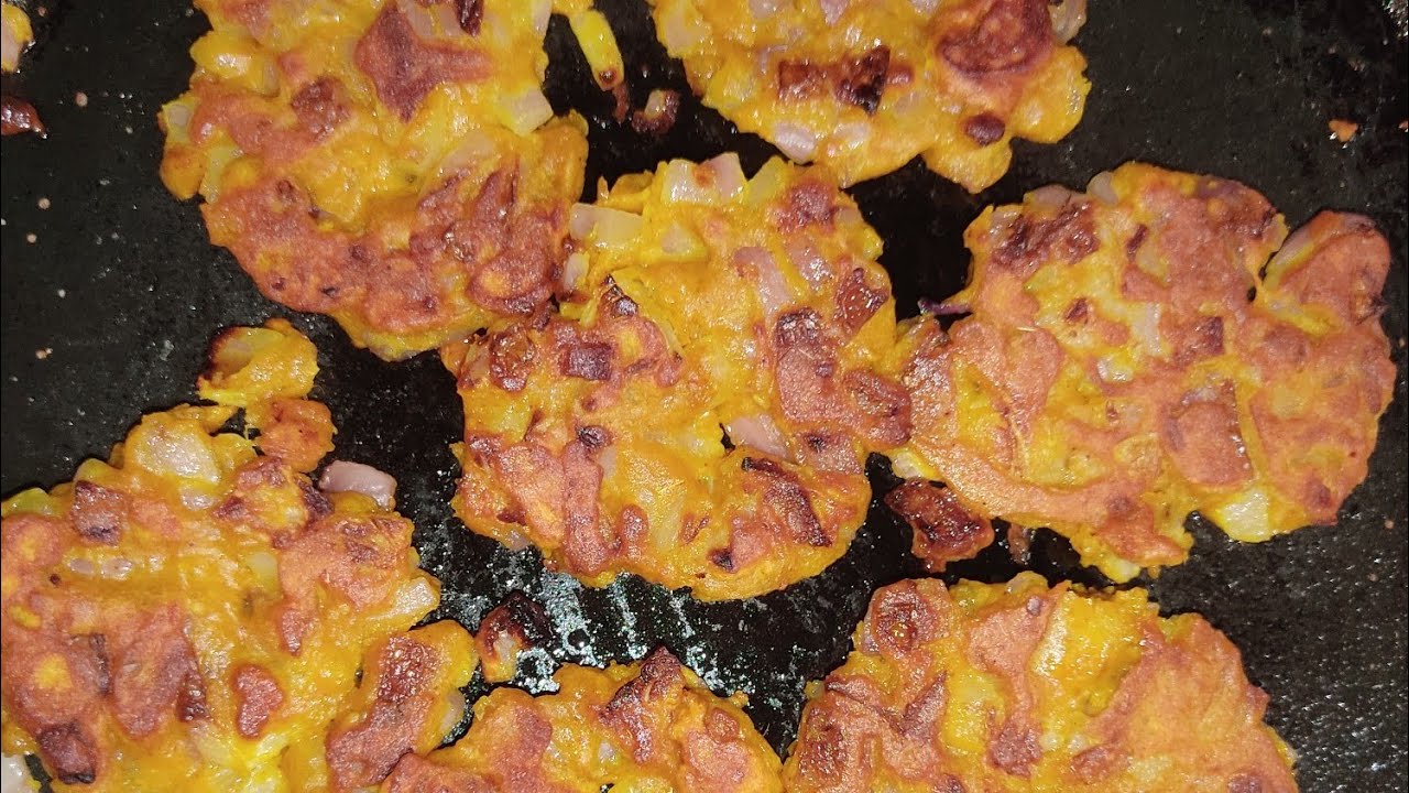  ବେସନ୍ ଭଜା। Besan bhaja 👌😍#homemaderecipe 