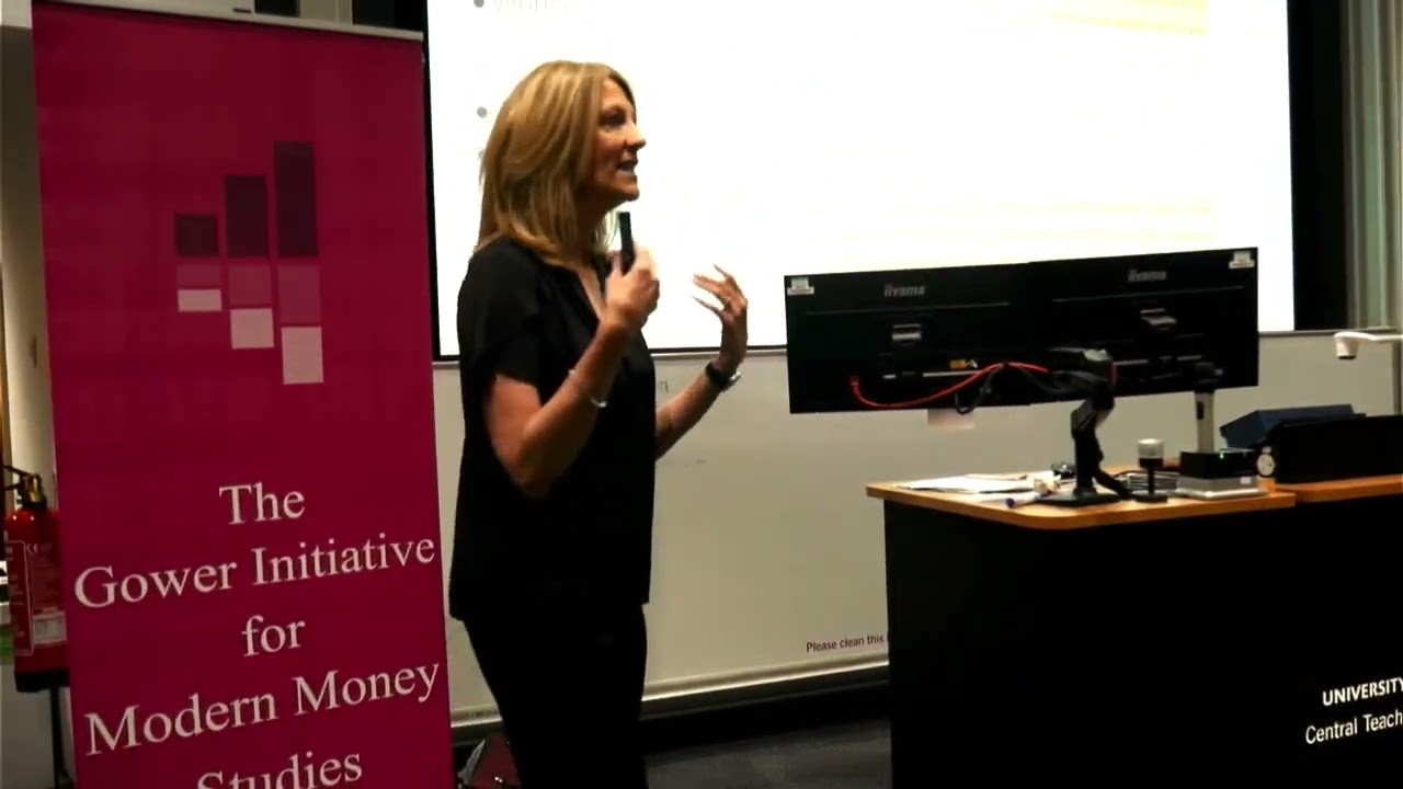 Stephanie Kelton - To Bond, or Not to Bond, that is the Question.