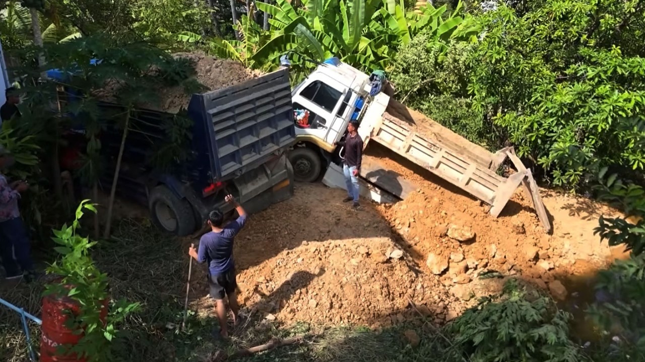 Wow Wow! Amazing Success 100% Complete Corner with Fastest BULLDOZER Pushing Soil Landfill