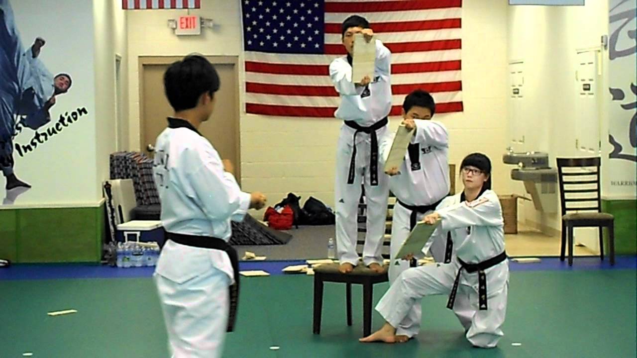 Moohan Board Breaking Demonstration