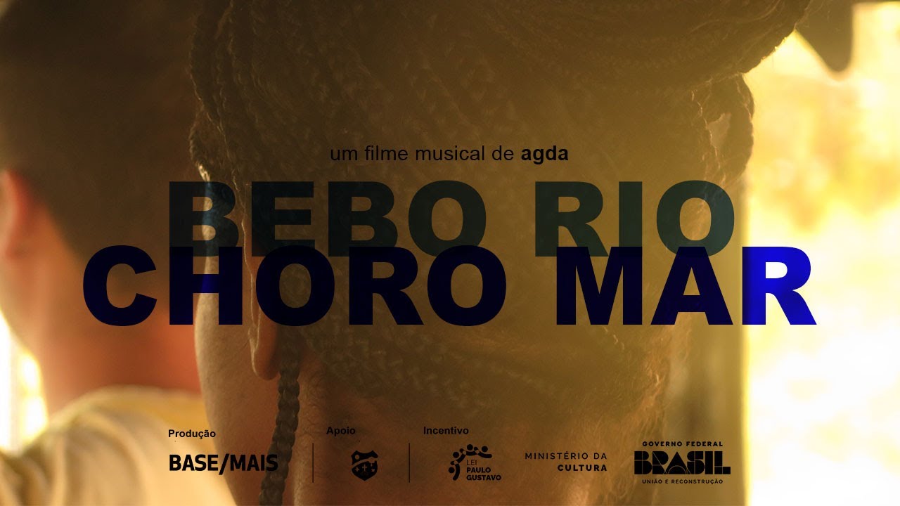 agda - bebo rio, choro mar [com legenda descritiva]