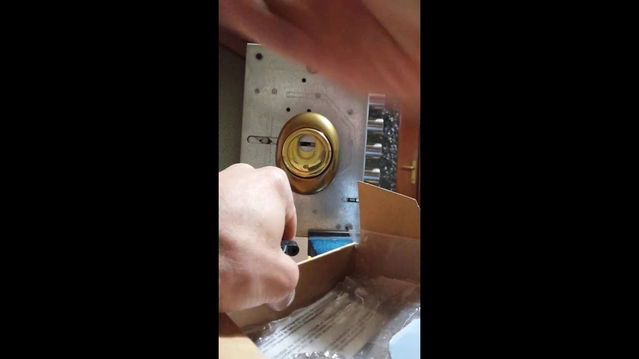 Defender magnetico senza scasso