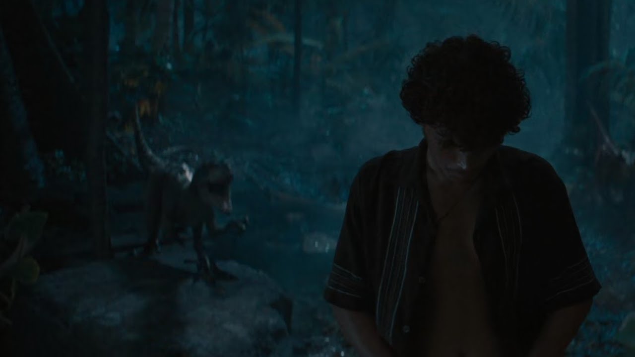 Mutadon kills a Velociraptor | Jurassic World Rebirth 