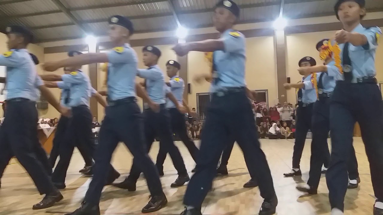 MERINDINGG!!!JUARA TINGKAT UTAMA COBRA 2 SMK NEGERI 2 CILACAP