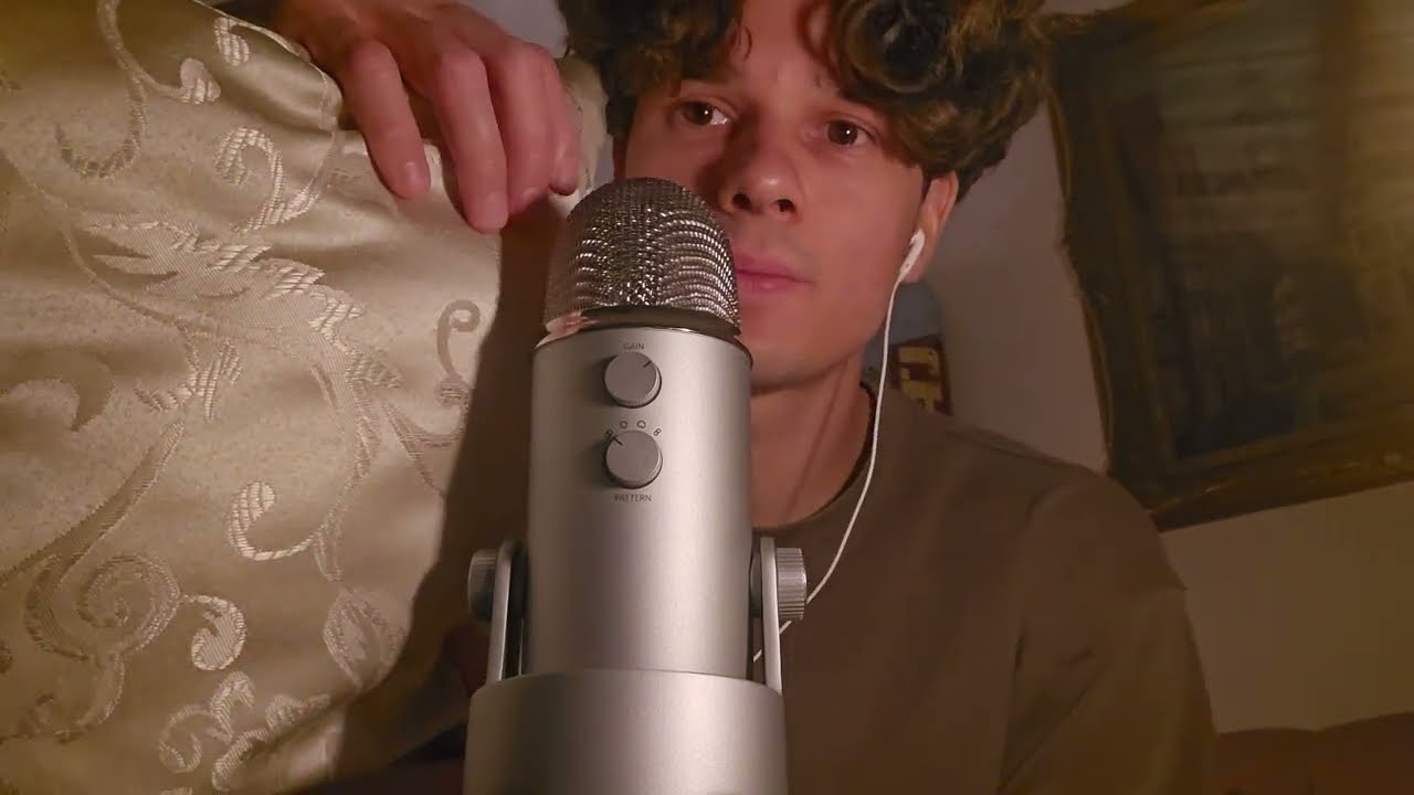 my first ASMR video, sorry for the quality