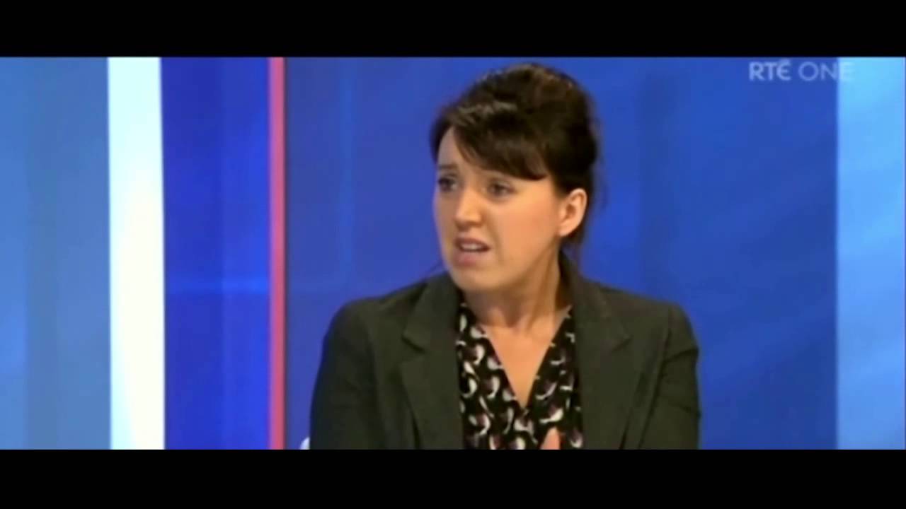 D&aacute;ith&iacute; &Oacute; S&eacute;'s internal dialogue during 
