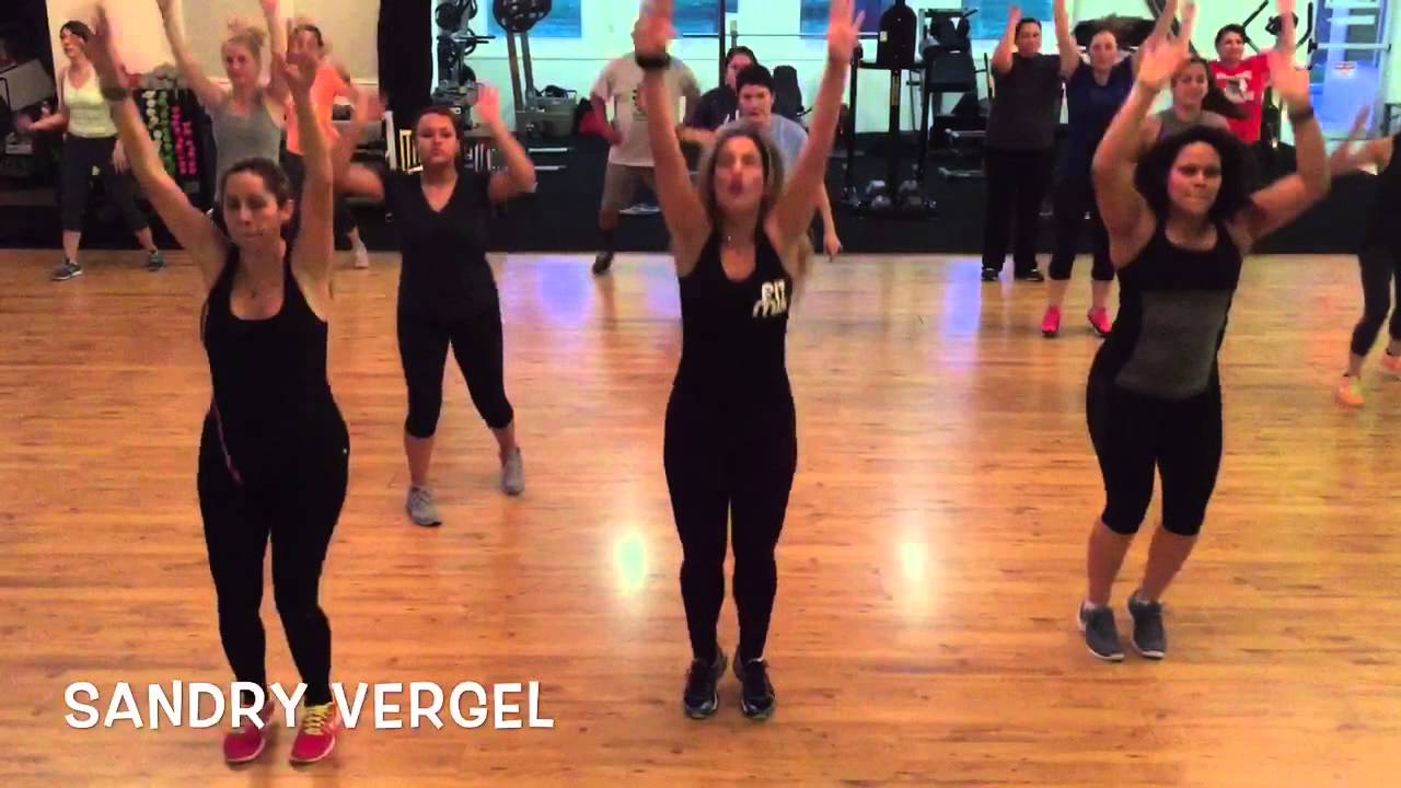 Jumping (Soca) Megamix 44-Armando & Heidy (feat. Sandry Vergel)