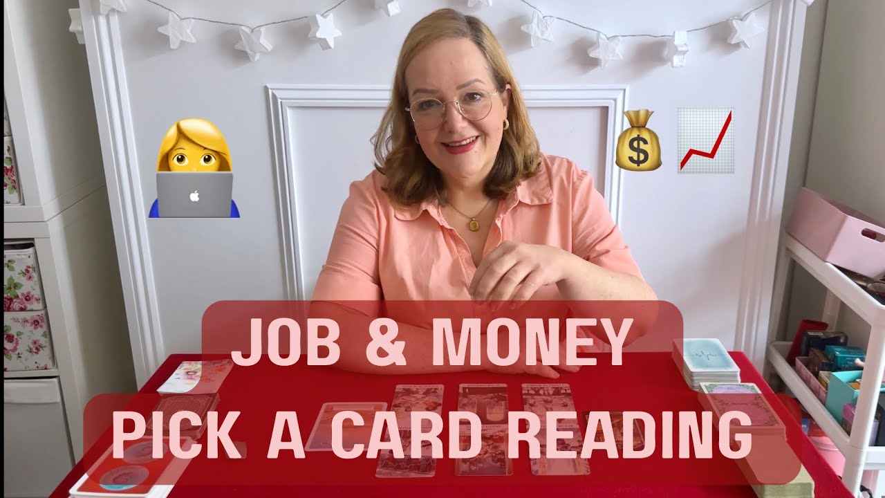 Прорыв в финансах и карьере? 👷‍♀️🧑‍🚀👩‍💻 Выберите карту Таро для расклада 🔮💰