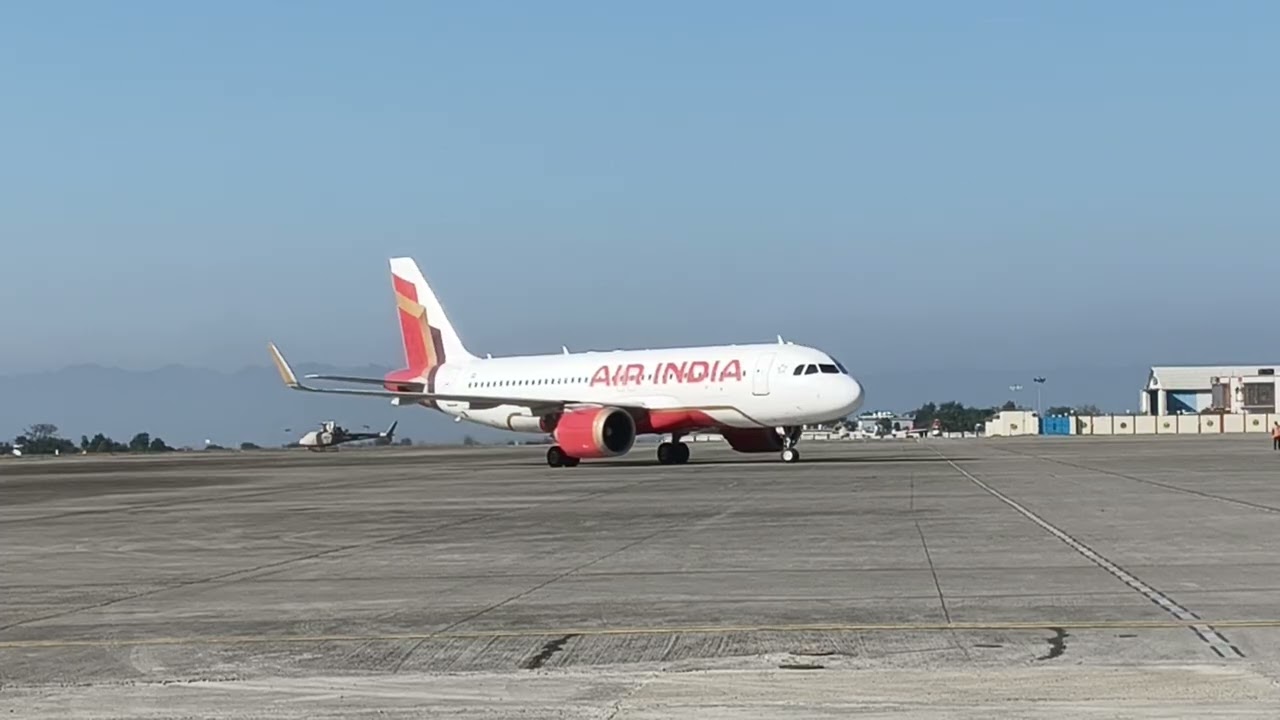 INDIGO & AIR INDIA FLIGHT | AIRPORT OPERATIONS | TAXI-IN | TAXI-OUT | #airplane #aviation #airport 