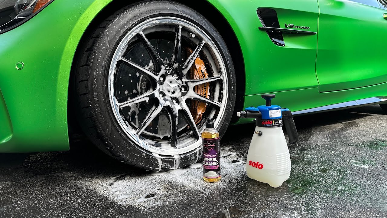 Auto Fanatic Wheel Cleaning With Ceramic Brakes | No Pressure Washer Required