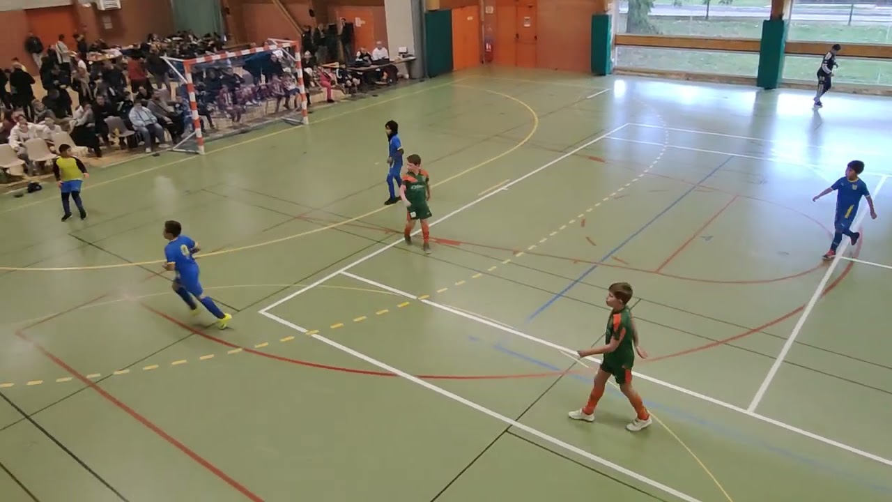 Tournoi U11 Anzieux:Phase 2:Poule 2:Étrat la tour s. vs Union St Galmier/Chamboeuf (match 4) 4/01/25