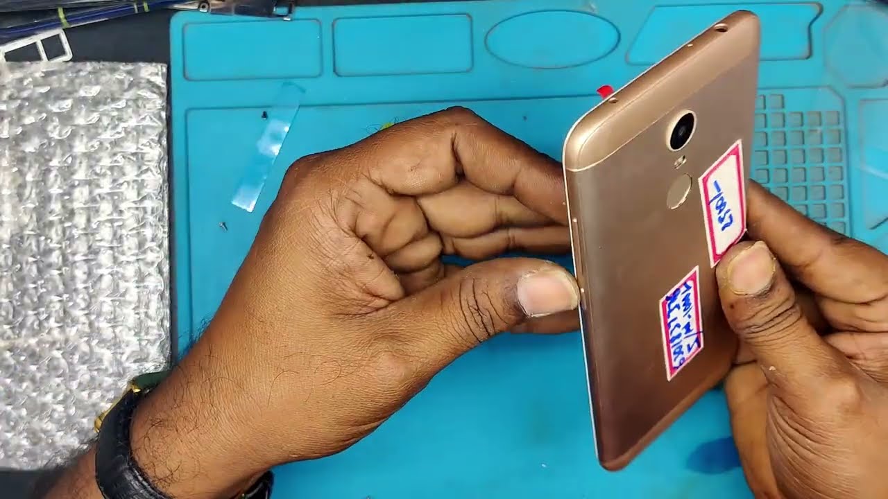 Redmi 5 Touch and Display Combo with Middle Body Frame Changing