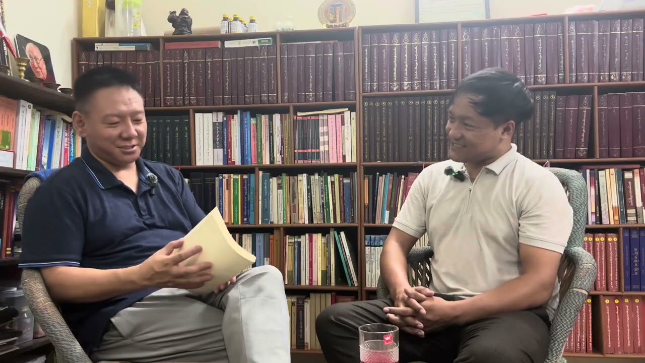 ནོར་བཟང་ཁ་བརྡ། ས་རཱ་མཐོ་སློབ་ཀྱི་ལོ་རྒྱུས་སློབ་དཔོན་ཡེ་ཤེས་བསམ་འགྲུབ་དང་ཁ་བརྡ་བྱས་པ། 📚