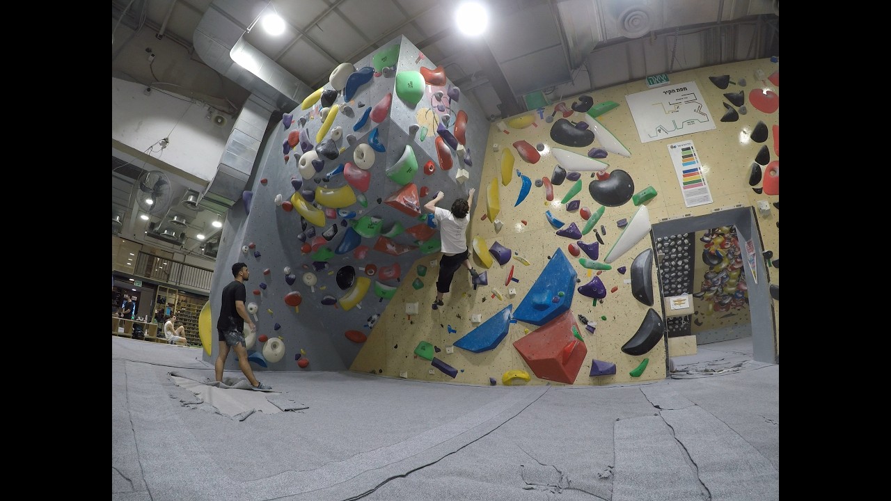 Stay in the Corner, V4 / Оставайся в Углу, 6B