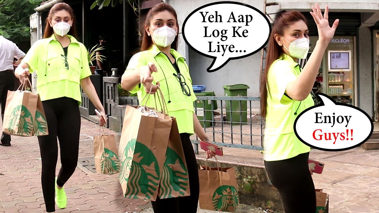 Shefali Jariwala Shows L0VE & Respect Towards Media By Distributing Them Starbucks COFFEE
