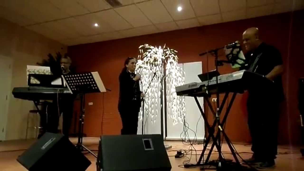 Blue suede shoes - Hello Marry Lou with Mas Putih