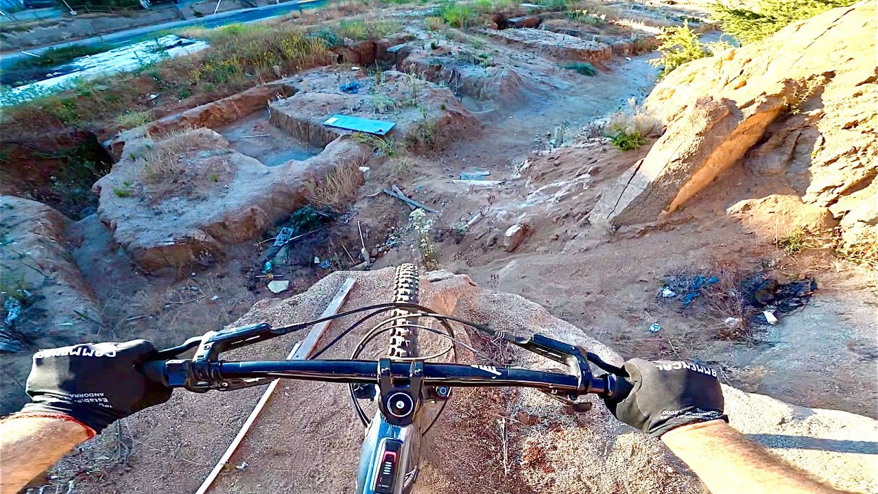 Peligrosa Linea 📉🔥,en Ebike 🚲⚡️.