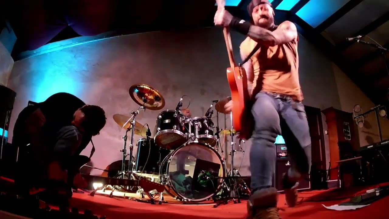 BrokenScreen   Allumettes   live @ Il Borgo Vicenza