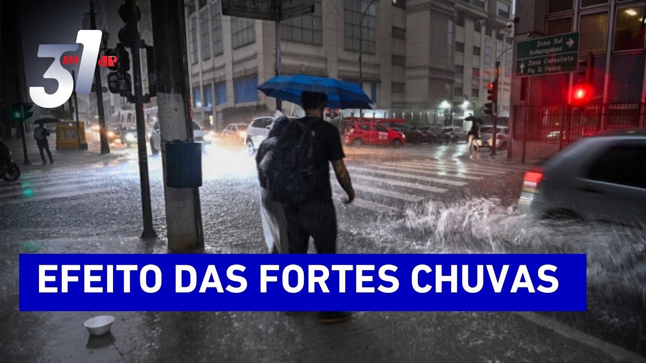 AGORA: Chuva forte provoca quedas de árvores na Consolação em São Paulo